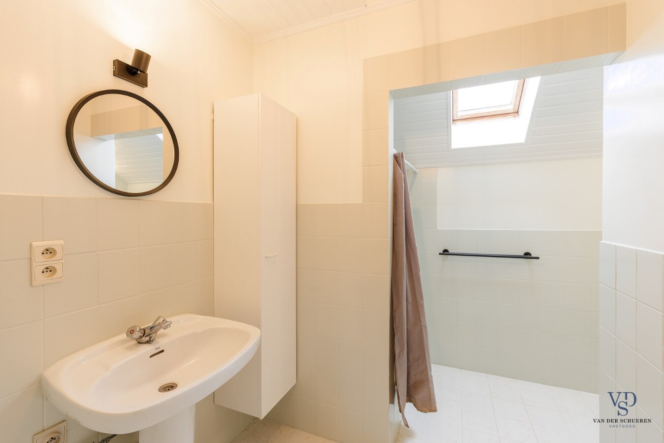 Bijzonder ruime (295m²) gezinswoning in Asper 