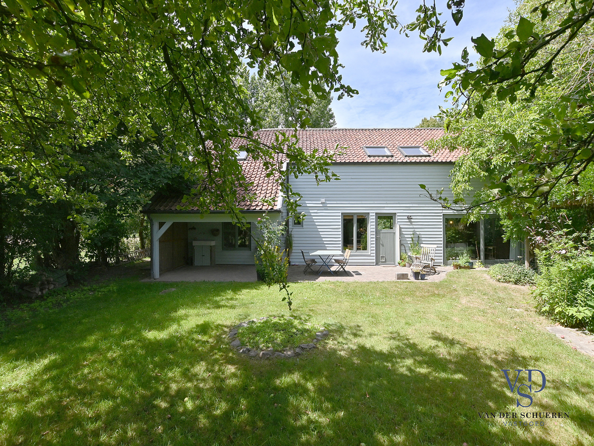 Exceptioneel gelegen eigendom te Baaigem. 