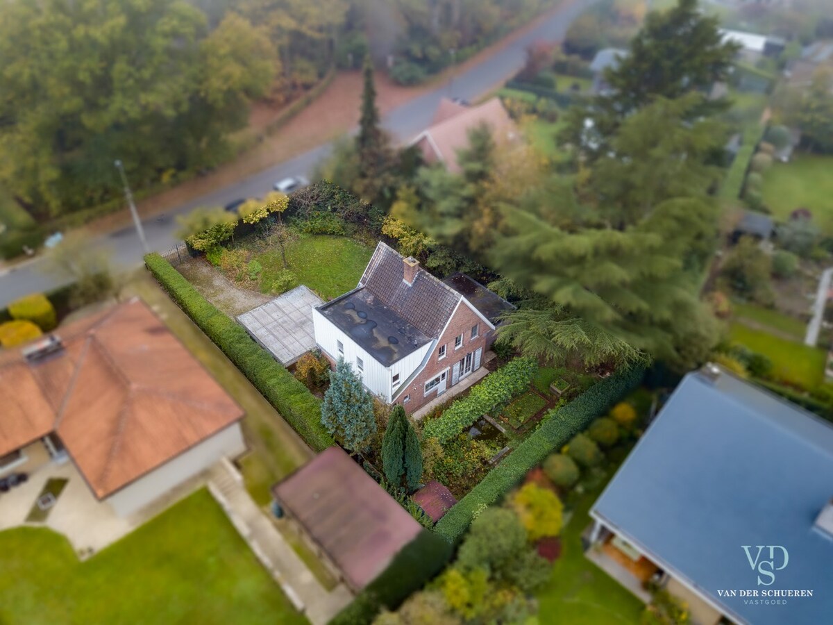 Charmante villa, door groen omgeven 