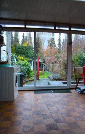 Magnifieke op te frissen gezinswoning met perfecte ligging! 