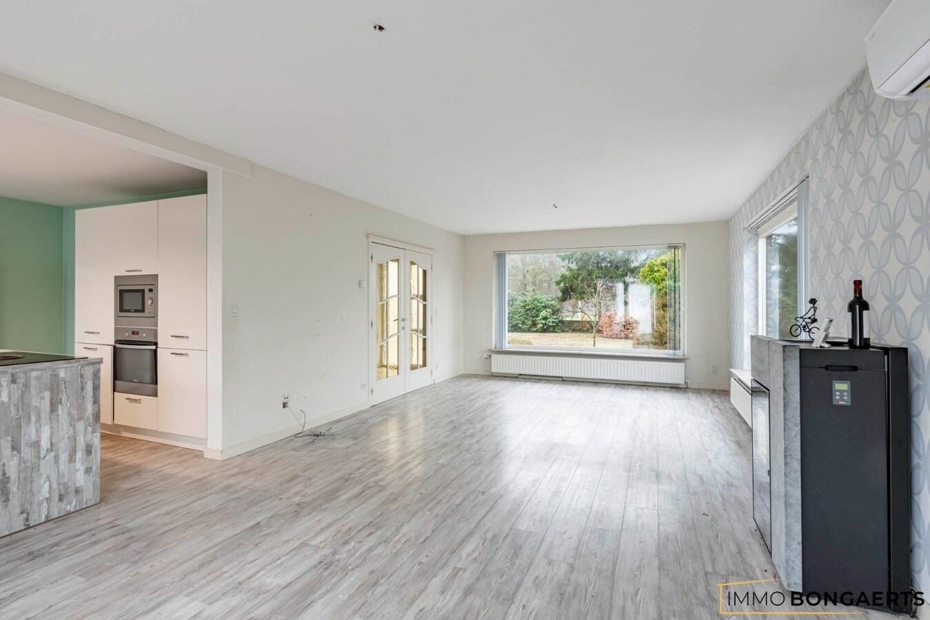 Gelijkvloerse woning op perceel van 24a32ca 