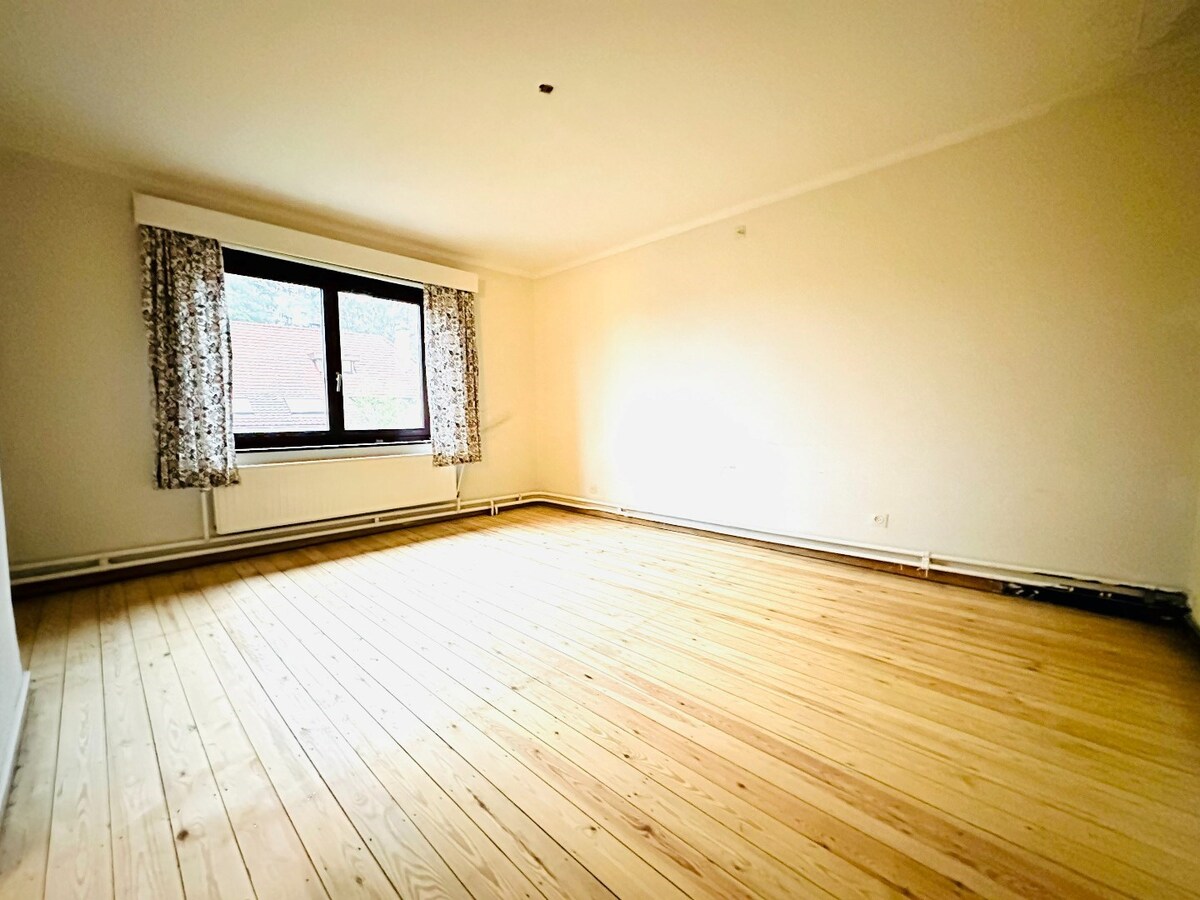 Instapklare woning op een leuke locatie te As. 