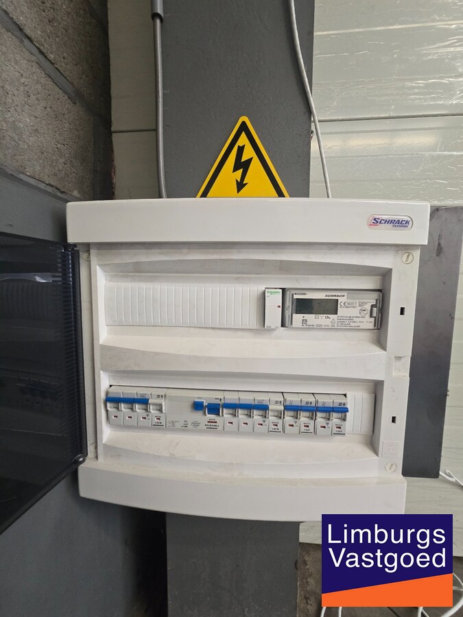 DE WAERDE - KMO UNIT 5 - 377m² - nabij E-314 