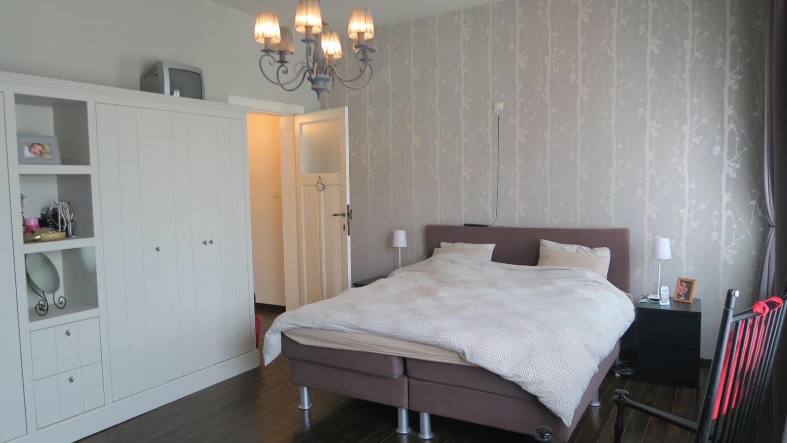 Karaktervolle halfopen woning in Centrum Woumen 