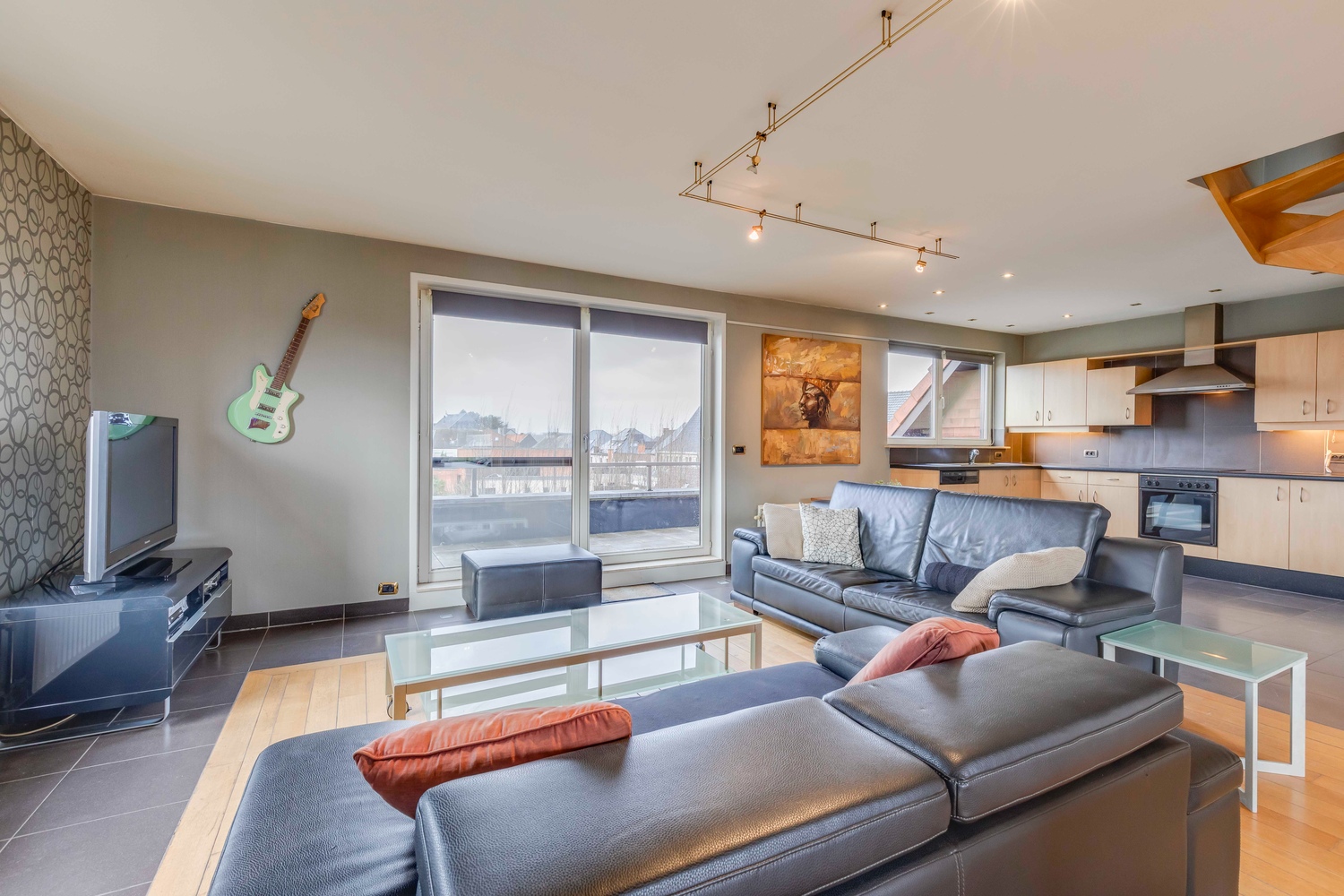 Duplex appartement, 3 slaapkamers en garage hartje Herzele 