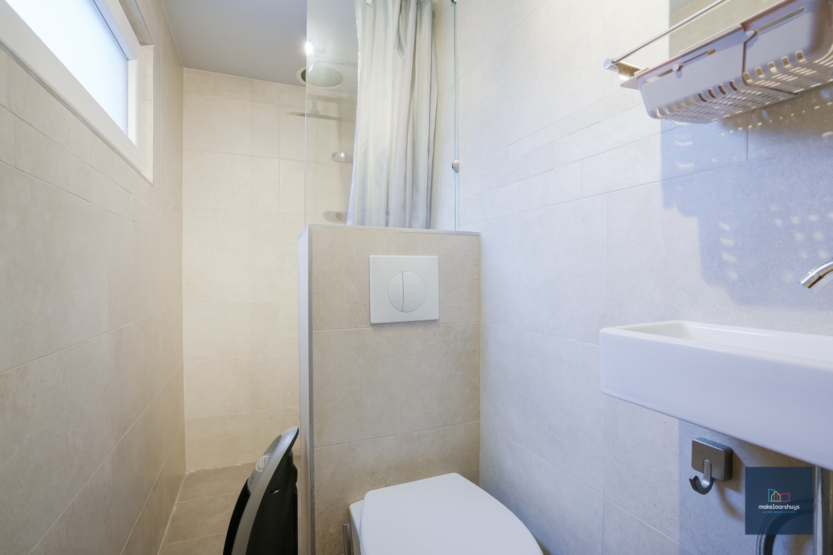 Goedgelegen woning met 2 slpk te Ledeberg. 