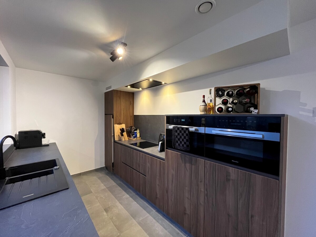 Nieuwbouwwoning in woonerf, hartje Gavere 