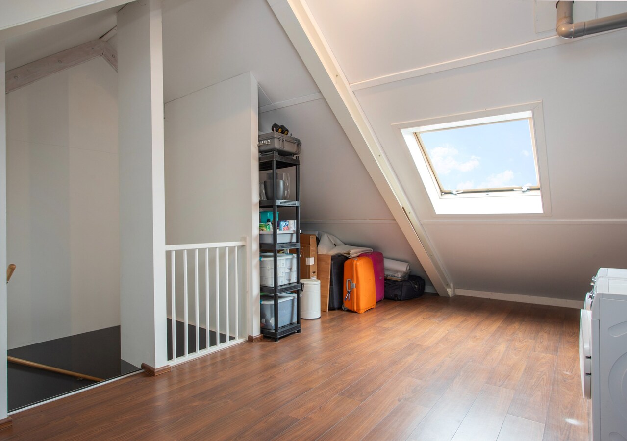 Moderne en royale tussenwoning – instapklaar en energiezuinig! 