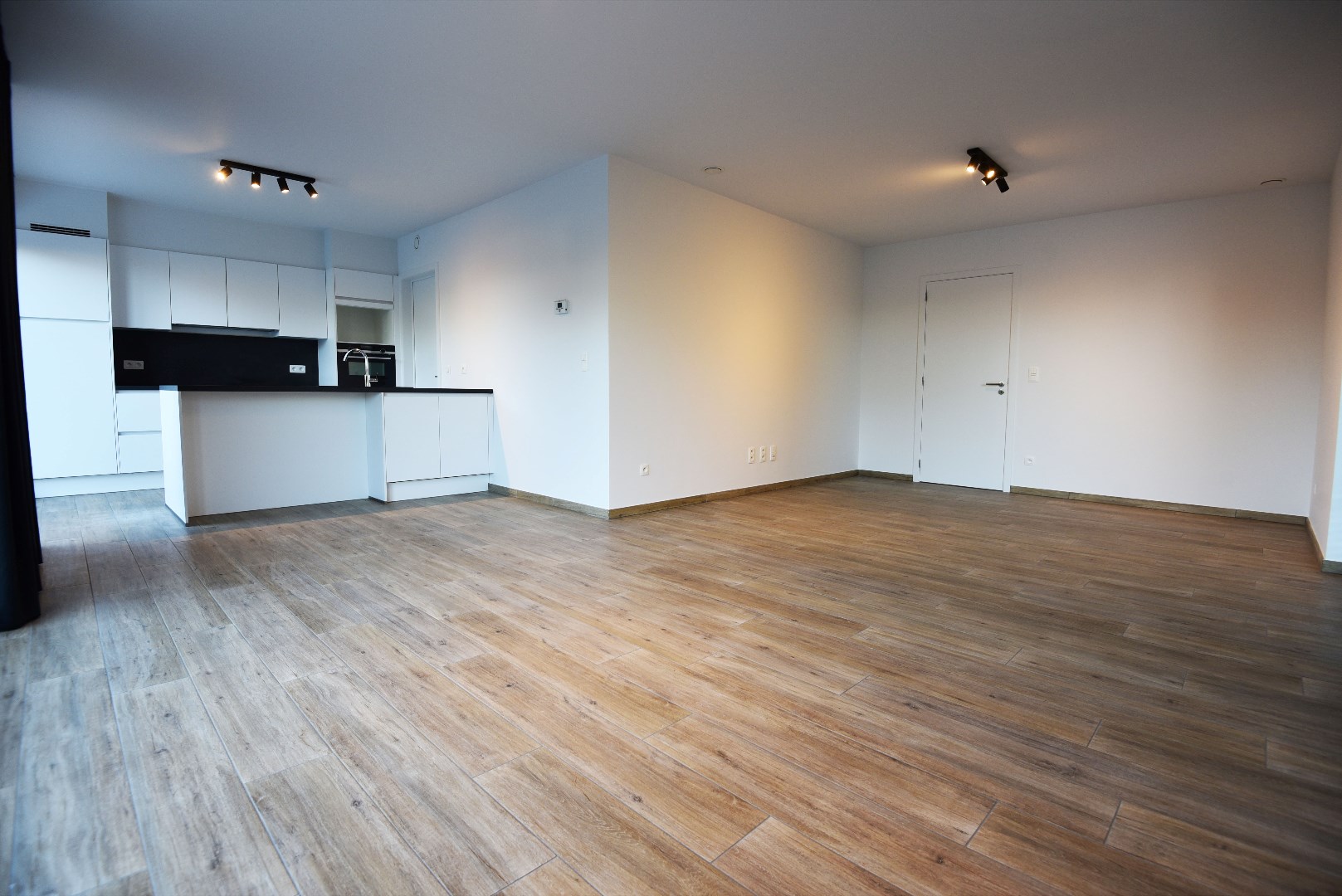 NIEUWBOUW HOB met 3 slks en tuin te ADEGEM! 