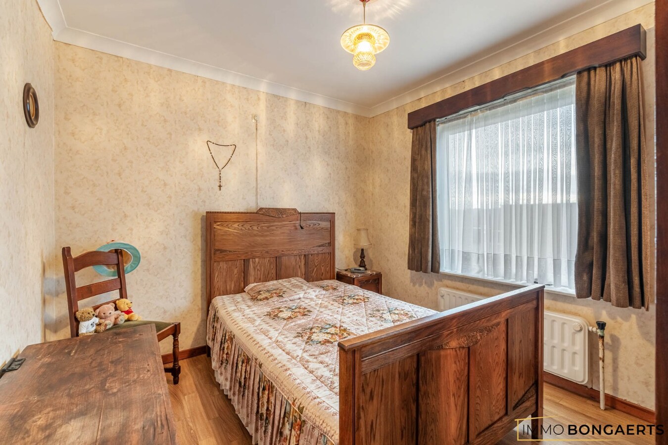 Woning met 3 slaapkamers op ruim perceel 