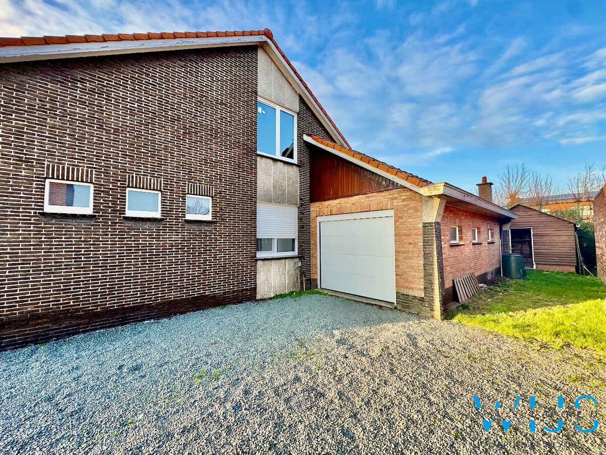 Bungalow op perceel van 651m² in hartje ERTVELDE ! 