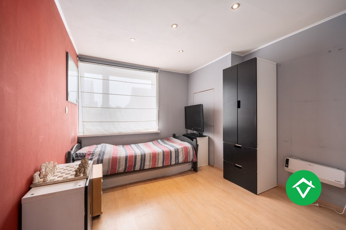 Woning met 4 slaapkamers en tuin te Gistel 