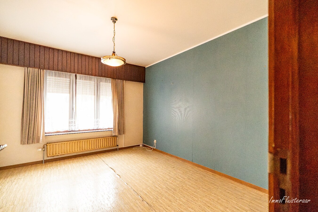 Vrijstaande woning met bijgebouw op 1 ha (Aankoop extra aanpalende ca. 2 ha mogelijk) te Heist-op-den-Berg 