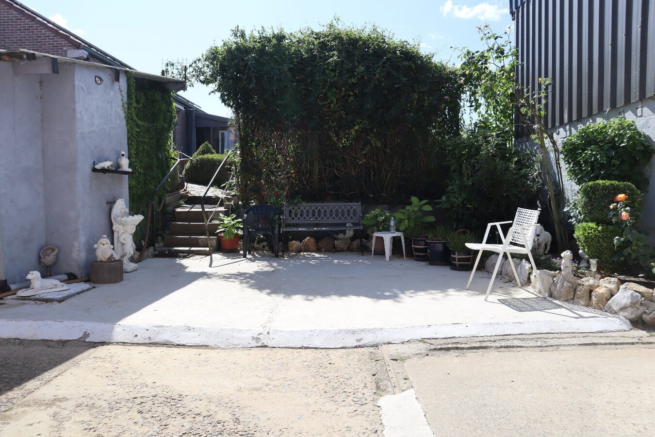 Ruim appartement met terras en garage in Bierbeek 