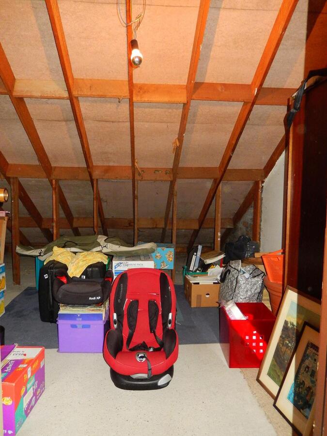 Ruime villa met zonnige tuin en 4 of 5 slaapkamers 