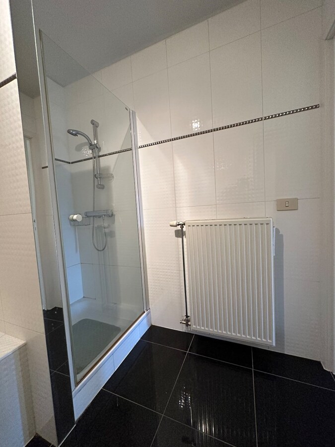 Gelijkvloers appartement met 2 slaapkamers en groot terras te Ichtegem 