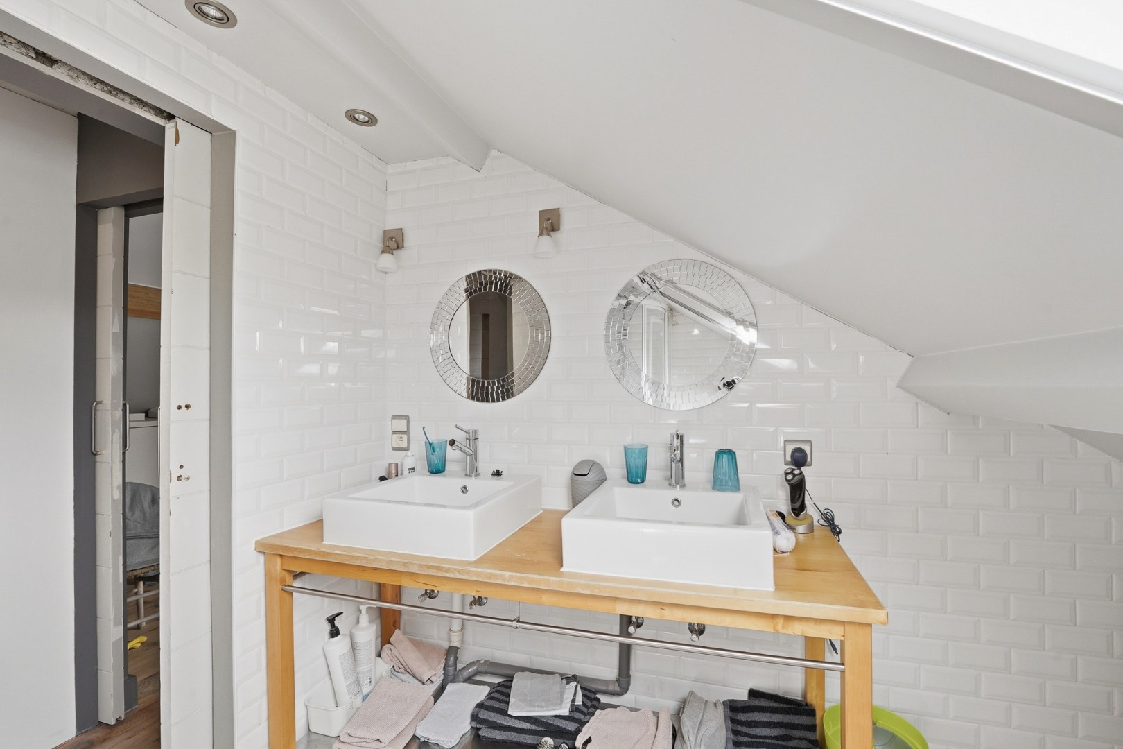 Duplex-appartement van 165 m² met garage, carport en zonnig terras in de Vicognewijk 