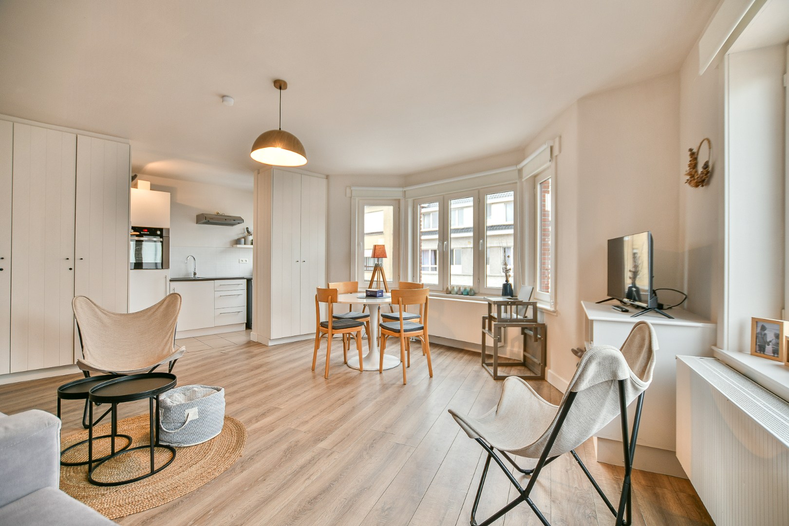 Lichtrijk éénslaapkamerappartement nabij centrum en bos in De Haan 