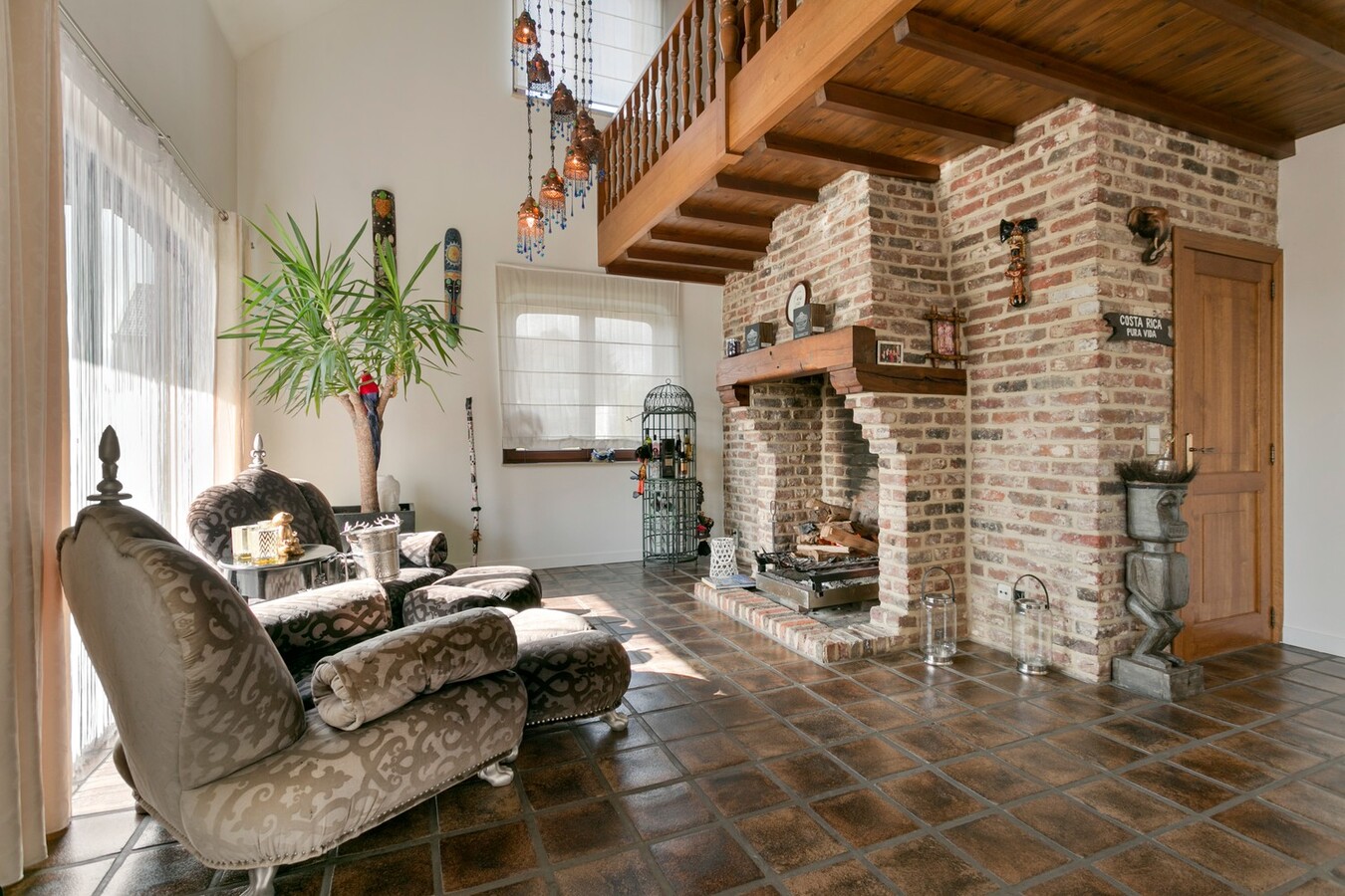 Ruime gezinswoning met polyvalente ruimte van 50 m² 