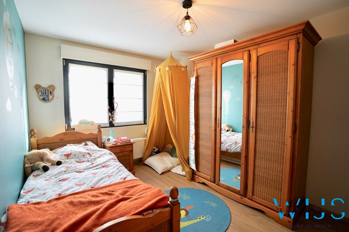 Bel-étage met 3 slaapkamers en tuin te ERTVELDE ! 