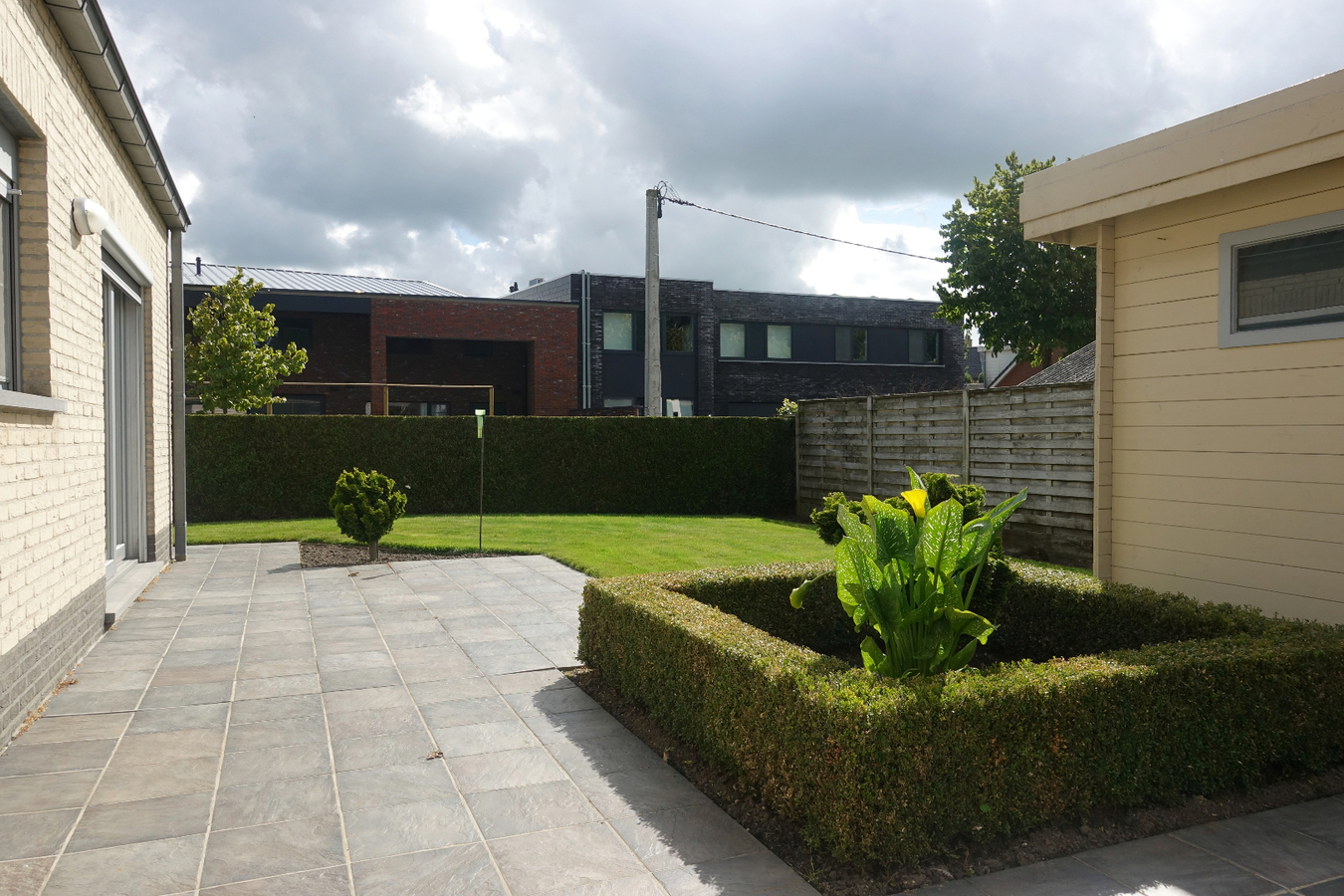 Instapklare halfopen woning 