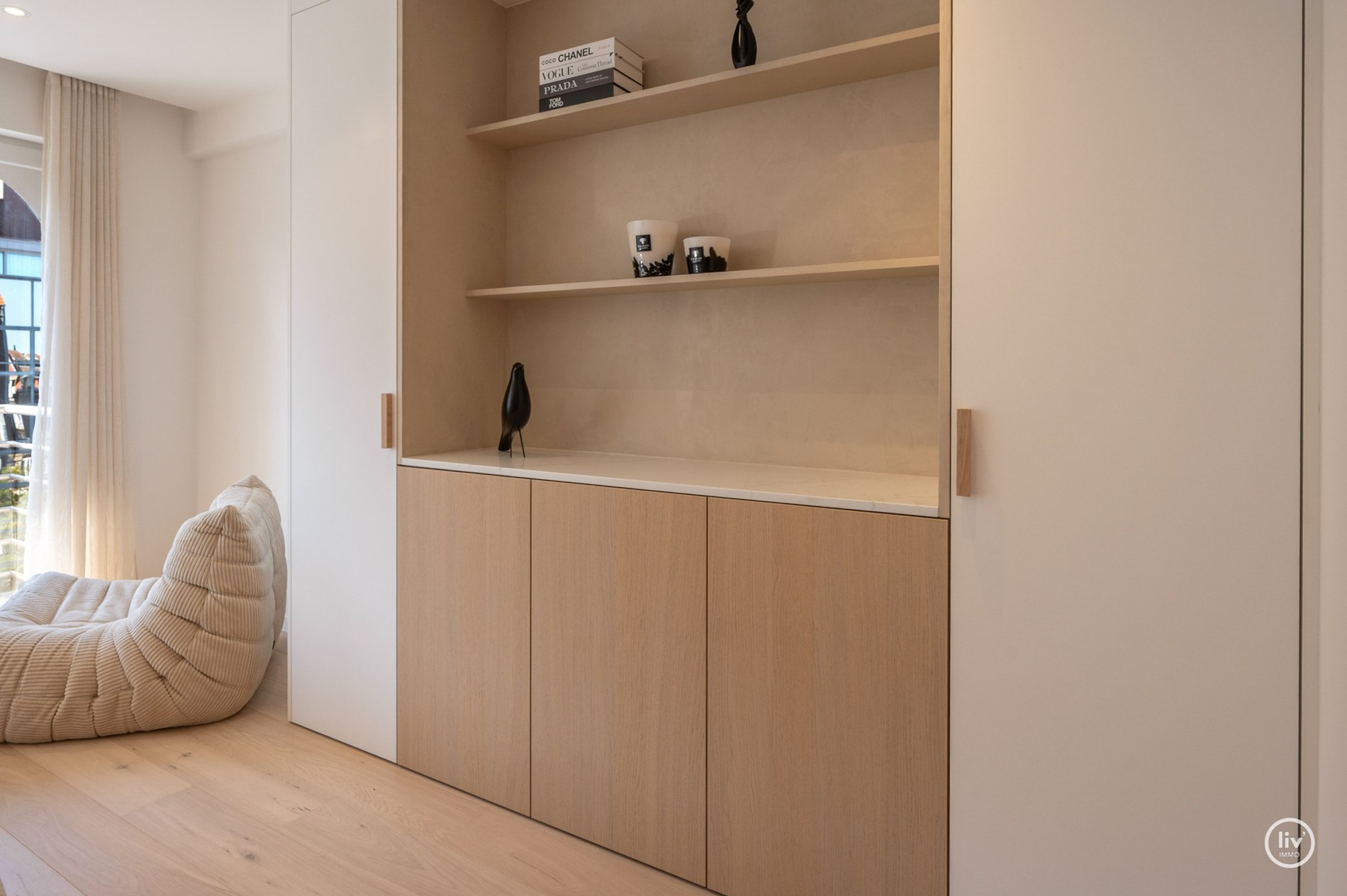 Volledig gerenoveerd en stijlvol appartement in het hart van Knokke in de  Lippenslaan. 