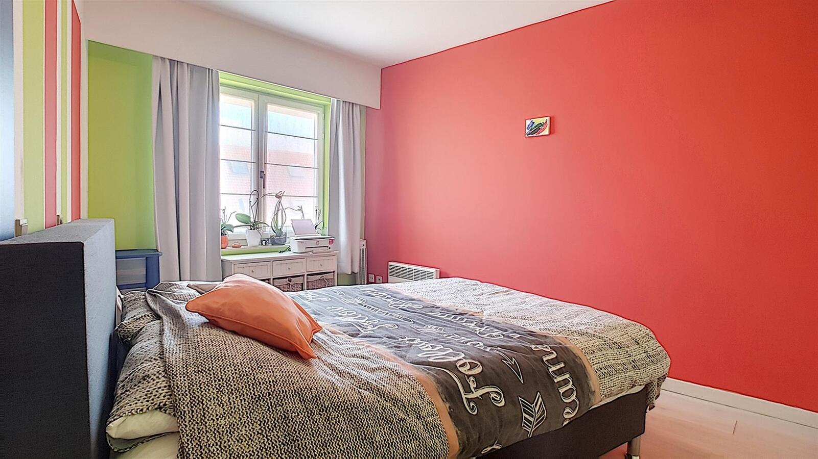 Ruim, zeer aangenaam appartement met drie slaapkamers en zonneterrassen - Heist 