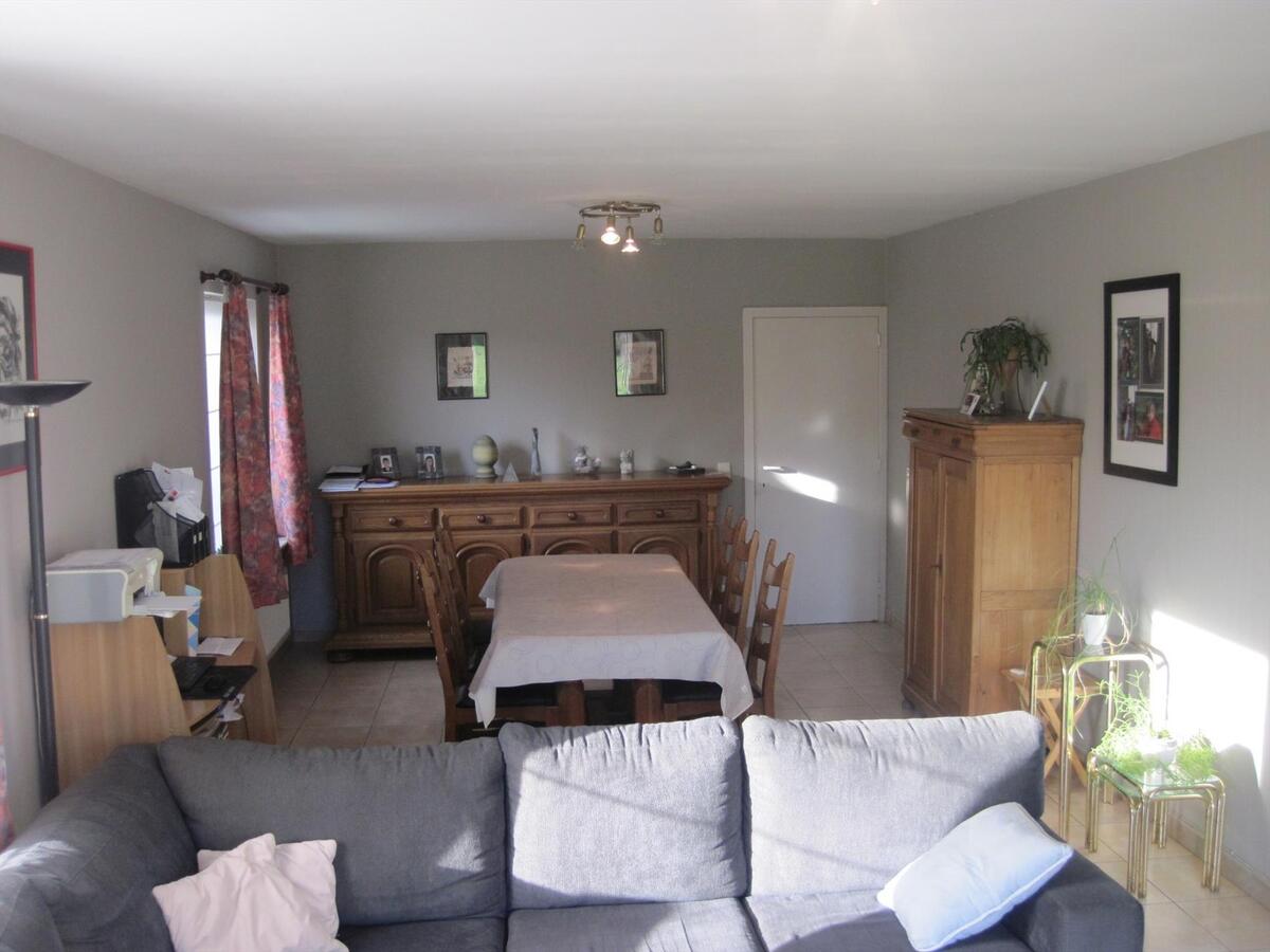 Tijdloze Half Open Bebouwing - rustig &amp; centraal gelegen ! 