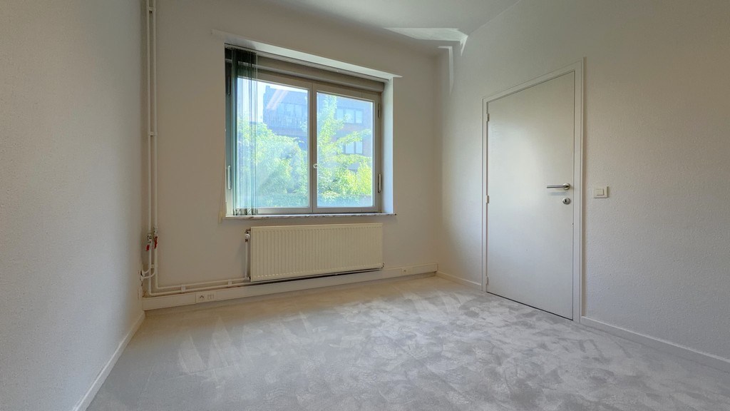 Charmant instapklaar kantoor te huur aan De Sterre in Gent
