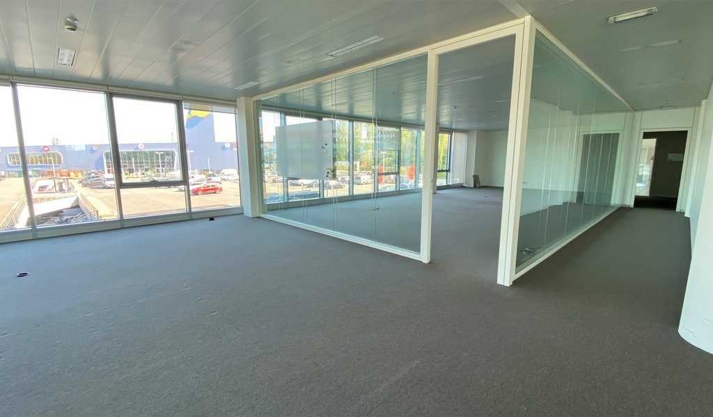 Kantoren te huur in Blue Towers vlakbij klaverblad in Gent