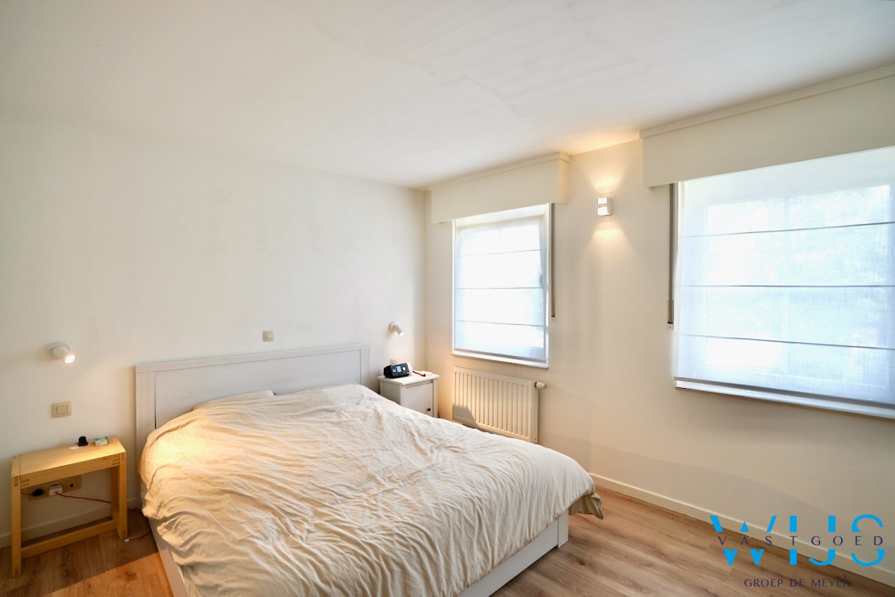 Prachtige recente woning in een zeer rustige wijk te Ertvelde ! 