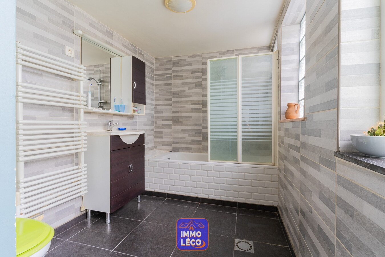 Maison offrant de beaux volumes, en plein centre-ville ! 