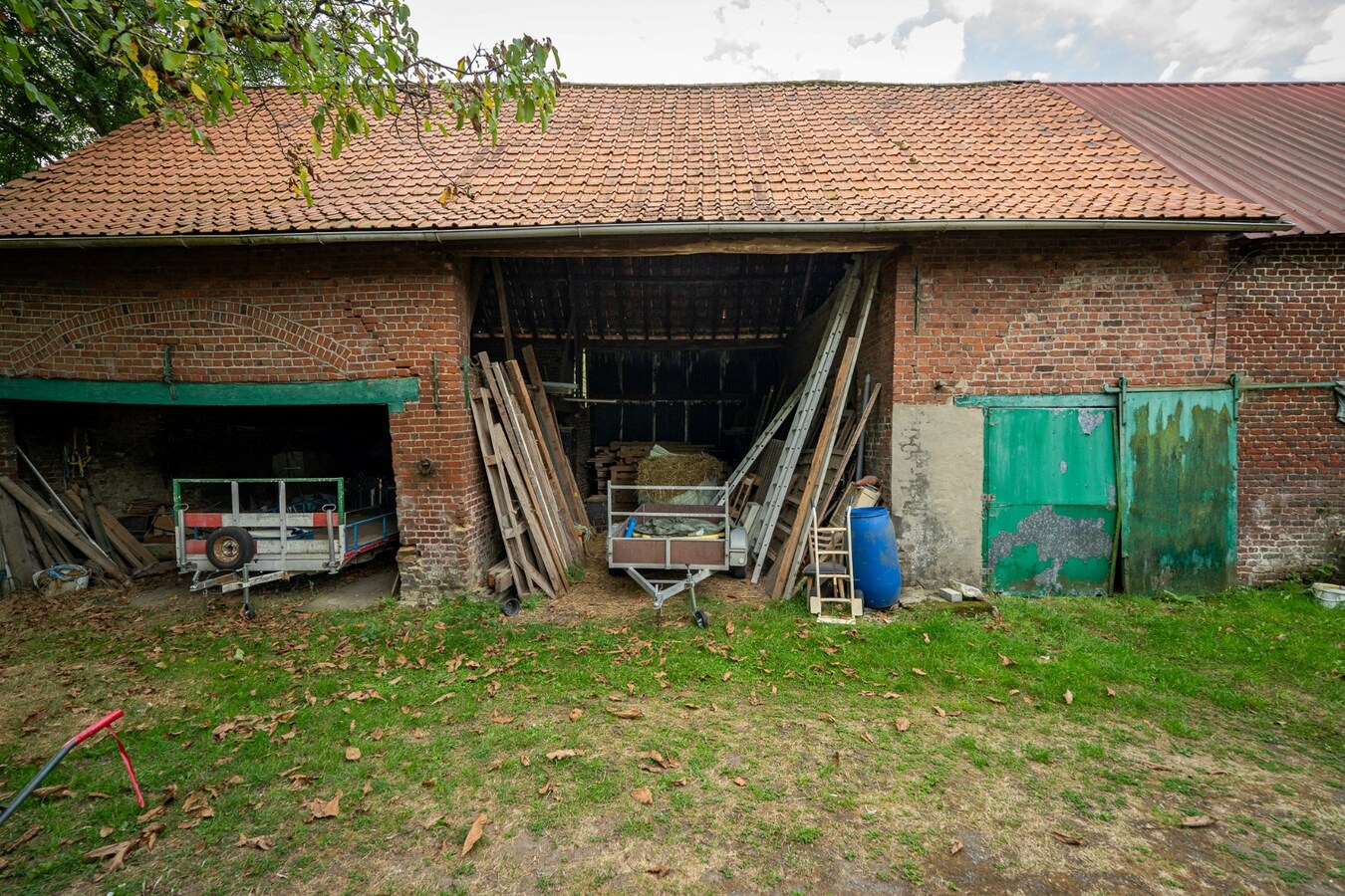 Charmante hoeve met weiland op 4.029 m² 
