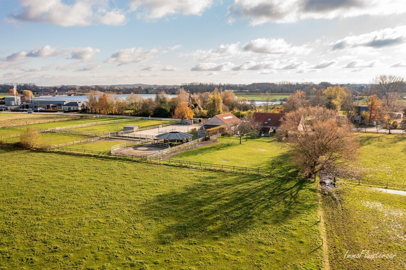 Villa exclusive avec des installations équestres sur environ 1,3 ha à Sint-Katelijne-Waver 