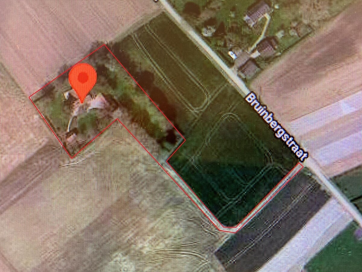Authentieke hoeve op 3886 m² grond, landelijk gelegen met prachtige tuin. PAS VRIJ VANAF 15 JAN. 2026!! 