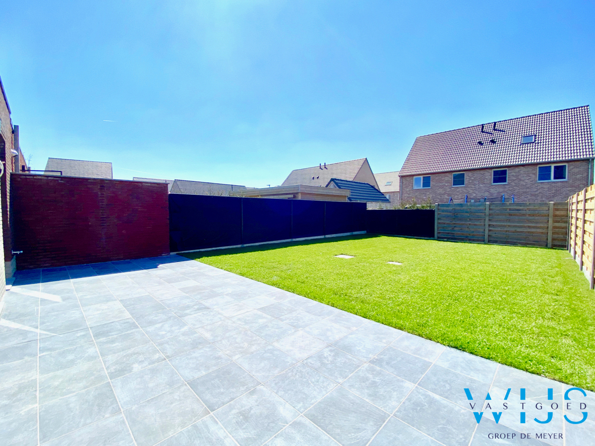 Tijdloze nieuwbouwwoning op TOPlocatie te ASSENEDE! 