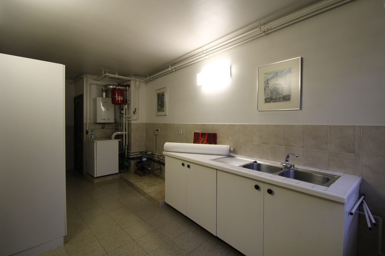 Prachtige bel-étagewoning in centrum Roeselare met 3 slaapkamers en garage 