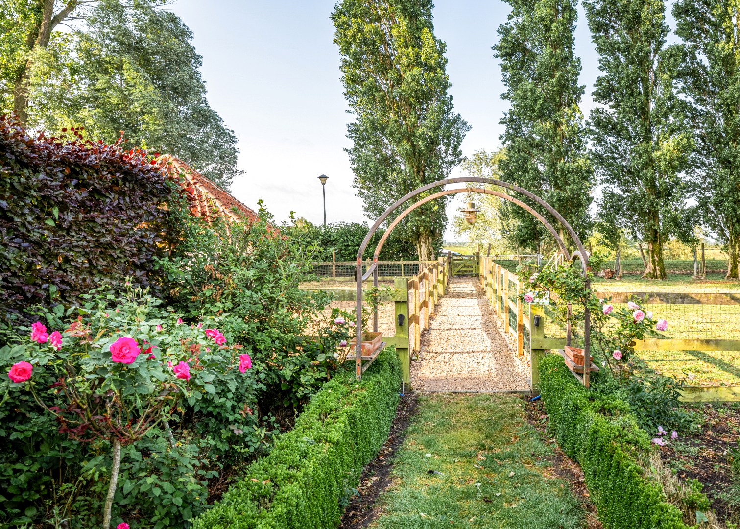 Restaurant met privéwoning en 2 B&amp;B-kamers op 4.370 m² 