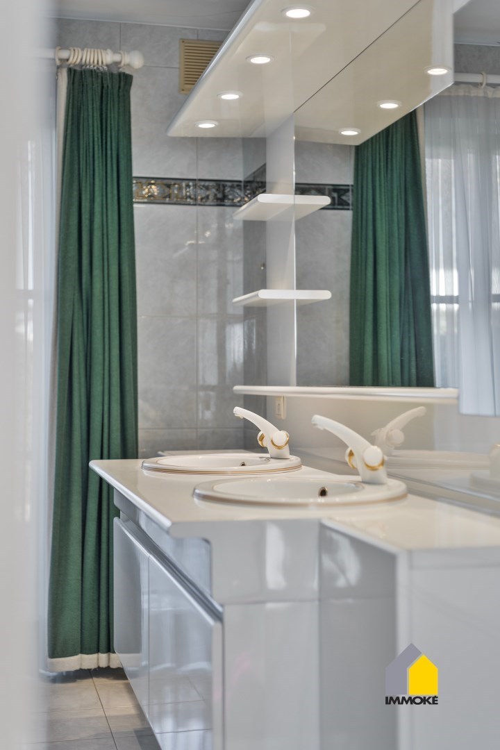 Tijdloze, stijlvolle villa met parktuin op toplocatie. 