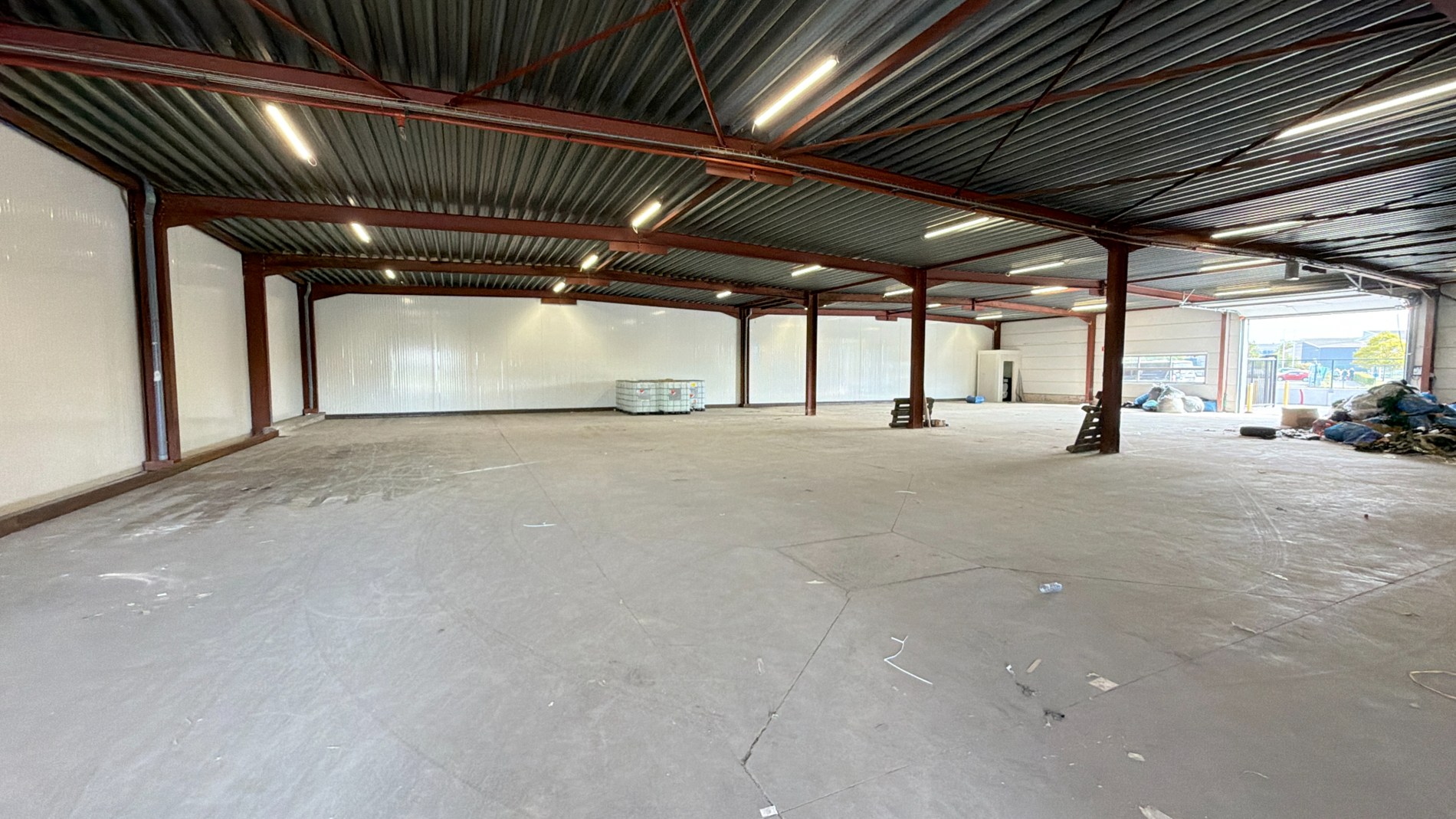 Magazijnen te huur op industriezone Veiling Zuid in Mechelen