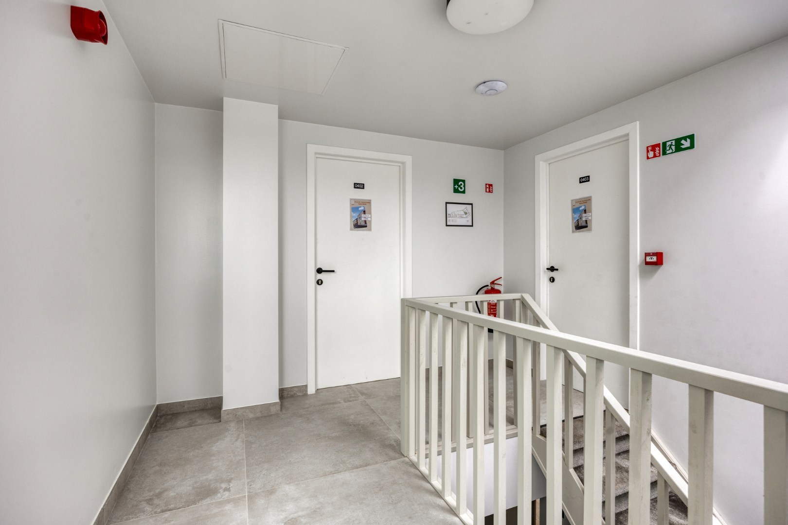 Volledig gerenoveerde en gemeubelde studentenkamers met privé-sanitair. 