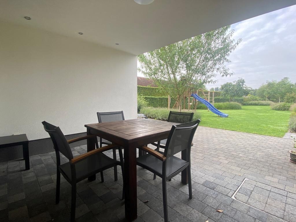 Instapklare woning in open bebouwing gelegen te Alken - Korte duur huurcontract 