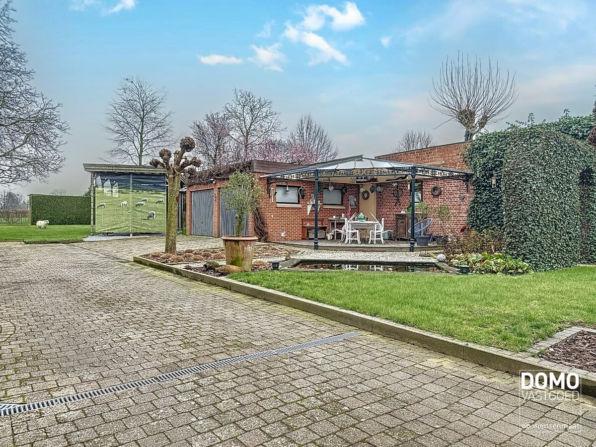 Ruime woning te Kuringen met een mooi groen uitzicht en EPC label C 