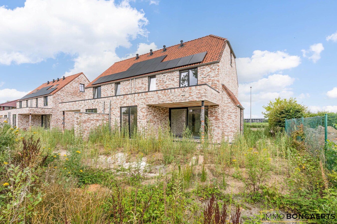 Nieuwbouwwoning met vier slaapkamers in Opglabbeek (NOG 1 BESCHIKBAAR) 