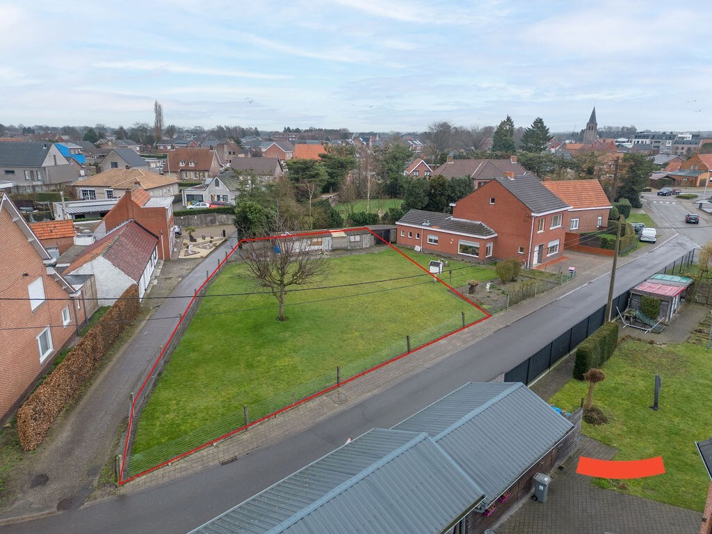 Verkocht grond - Ravels