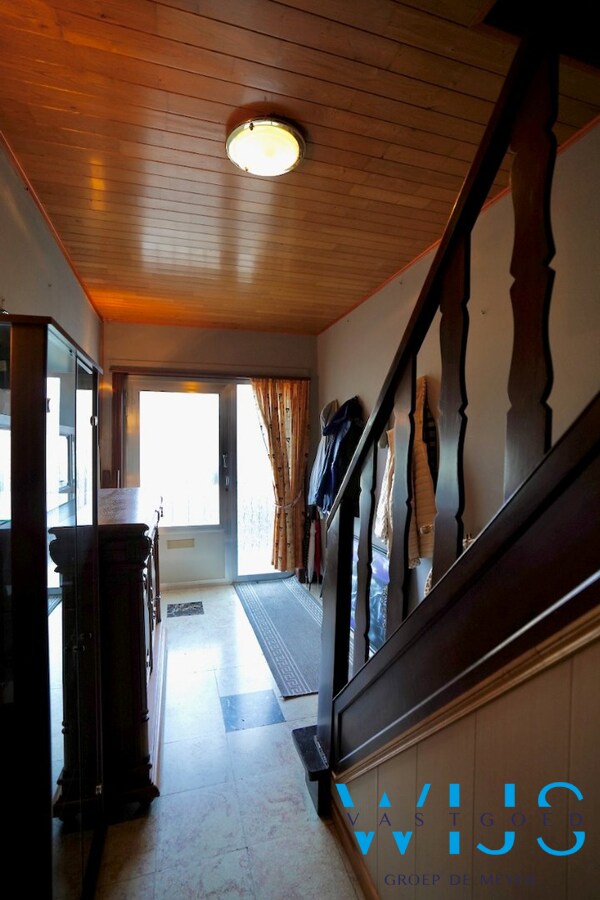 Interessante te renoveren woning met 4 slaapkamers in het centrum van Destelbergen 