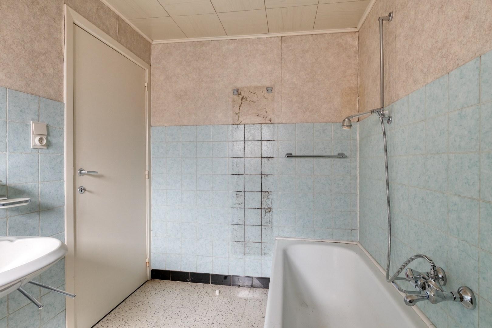 Charmante stadswoning met 5 slpk. in centrum Geel 