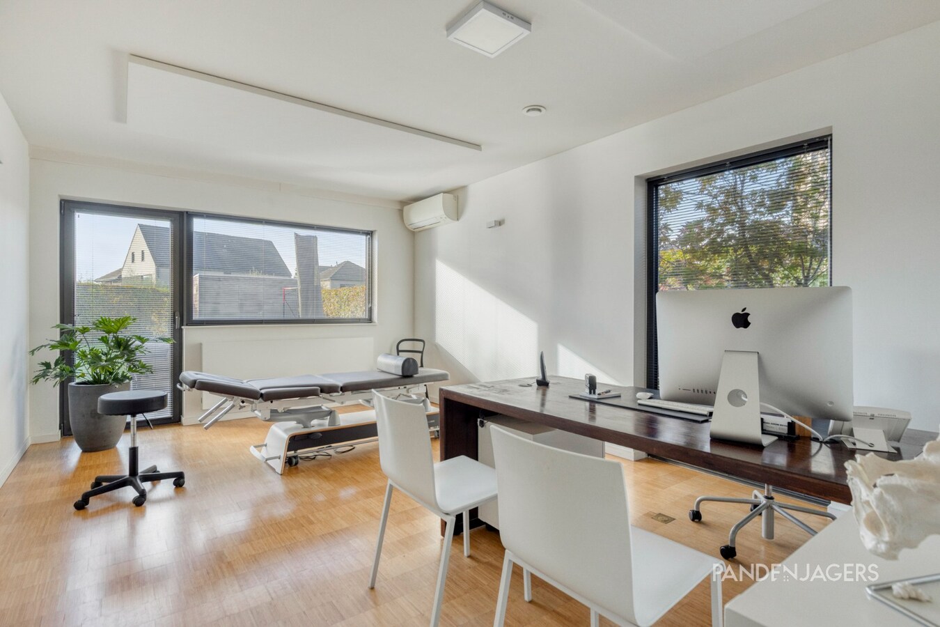 Moderne woning met praktijkruimte te Duffel 