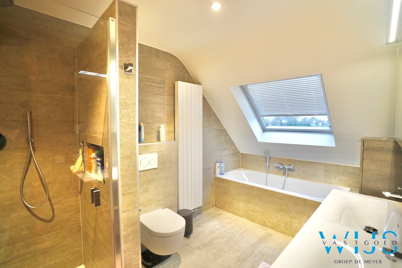 Instapklare HOB met tuin op rustige topligging in Doornzele (Evergem) 