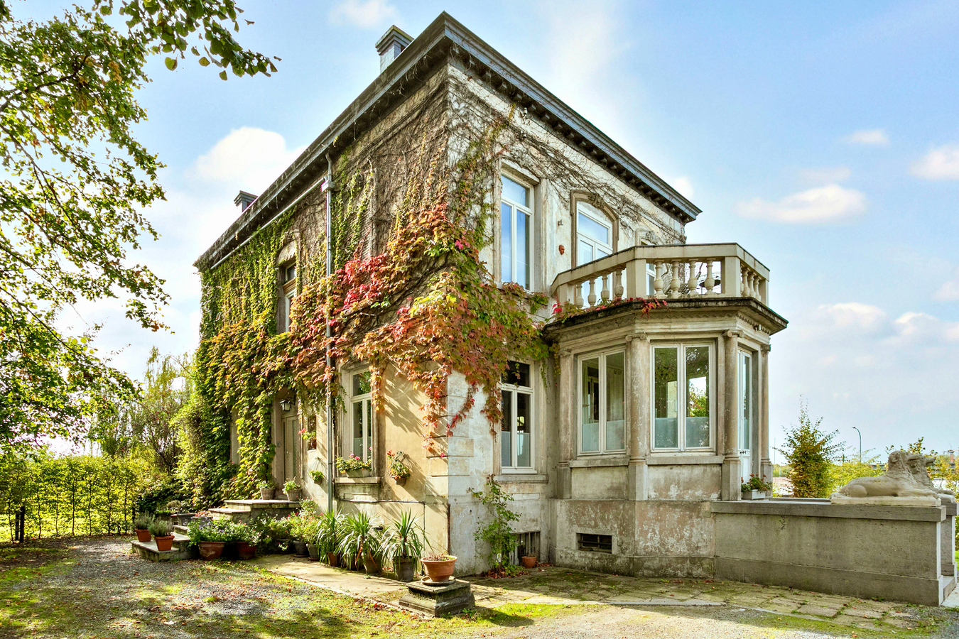 Verkocht villa - Halle